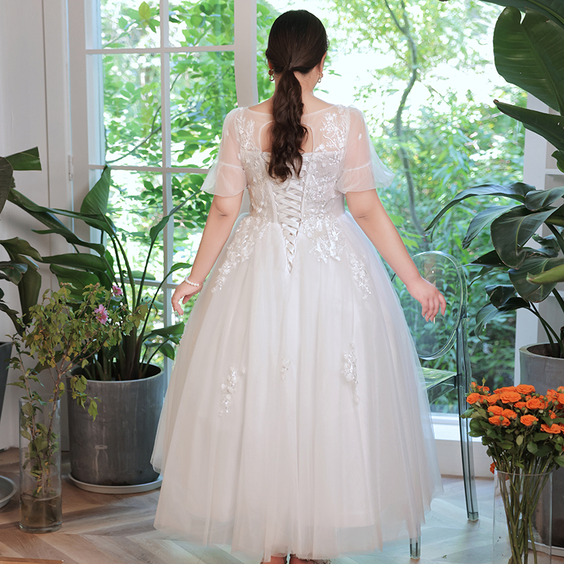 Short wedding dress, plus size, fitted Short wedding dress, plus size, fitted