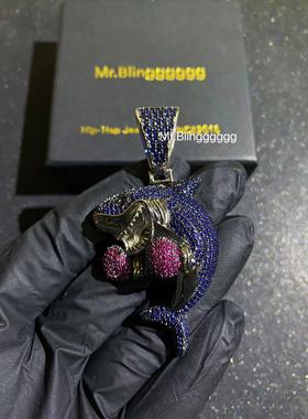 Mr.Blingggggg满钻拳击鲨鱼吊坠
