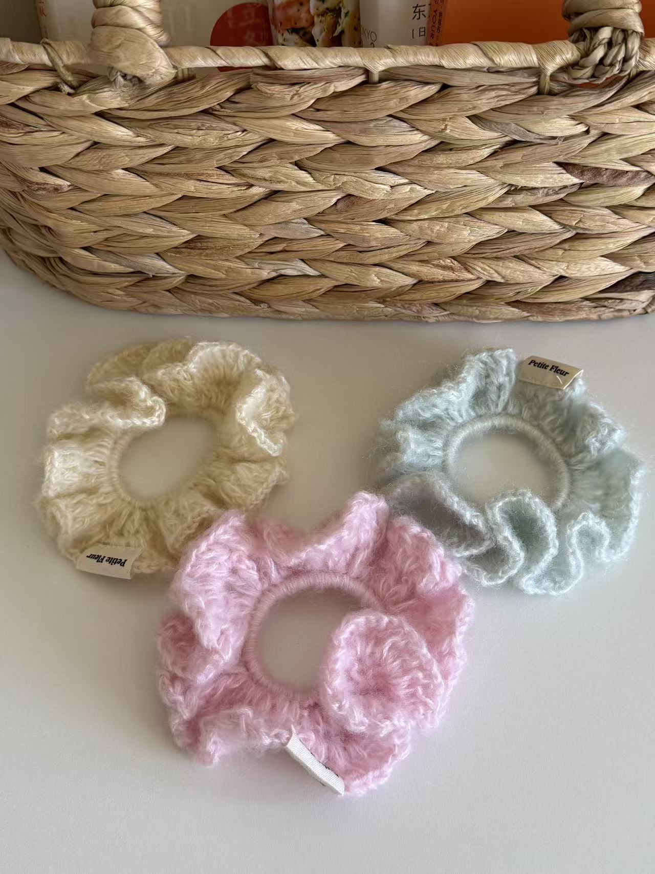 Petite Fleur超值换购 满99元加10元即可换购 毛线小花少女心发圈