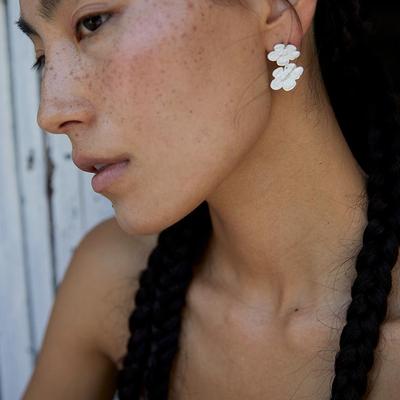 MOIIOM2024SS芙蓉花耳钉