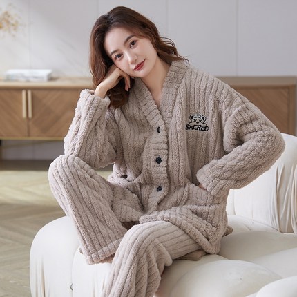 秋冬季法兰绒开衫睡衣套装珊瑚绒女加绒加厚家居服保暖和服可外穿
