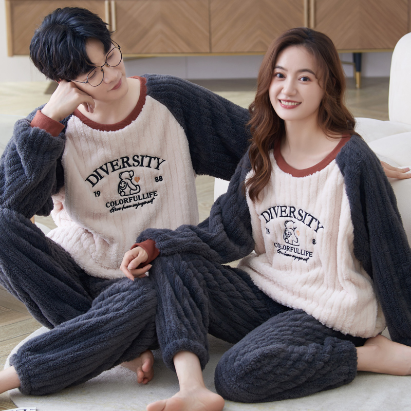 情侣法兰绒加厚加绒长袖套装睡衣