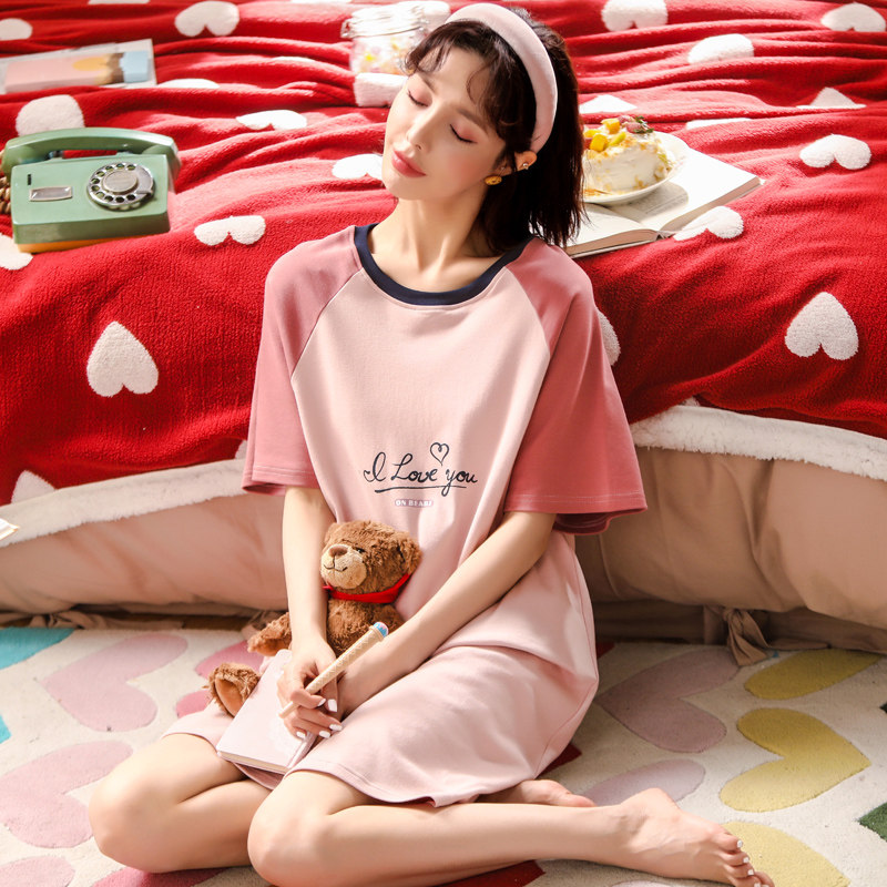 여성용 잠옷 여름 순면 귀여운 한국어 버전 달콤한 반팔 잠옷 얇은 미드 스커트는 봄과 가을 집에서 옷을 입을 수 있습니다