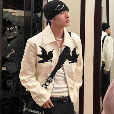 压花仙鹤刺绣设计感休闲夹克男