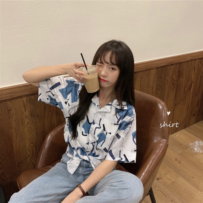 實拍韓版小清新復古印花襯衫短袖休閒顯瘦襯衣港味領
