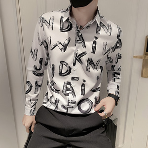 B302 CS328 2021秋装男士 字母印花衬衣 社会无头风图片