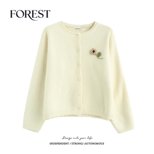 冬装 卷边圆领毛衣开衫 新款 温柔加厚小花胸针长袖 外套 韩版 拾野森