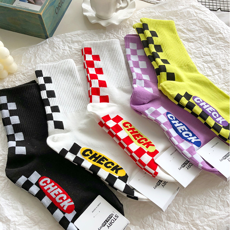 潮女袜子韩国2022时尚网红棋盘格滑板中筒袜字母check少女长棉袜