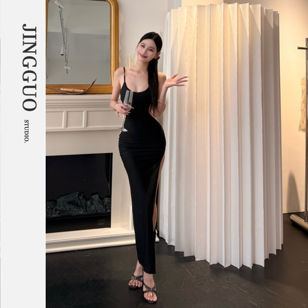 【JINGGUO轻奢】小众设计感纯欲性感开叉烫钻修身吊带连衣裙7519