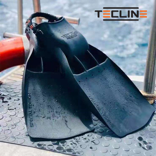 TECLINE搭配干衣潜水脚蹼JETFIN