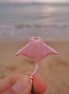 萌原创限量粉色手绘吊坠周边