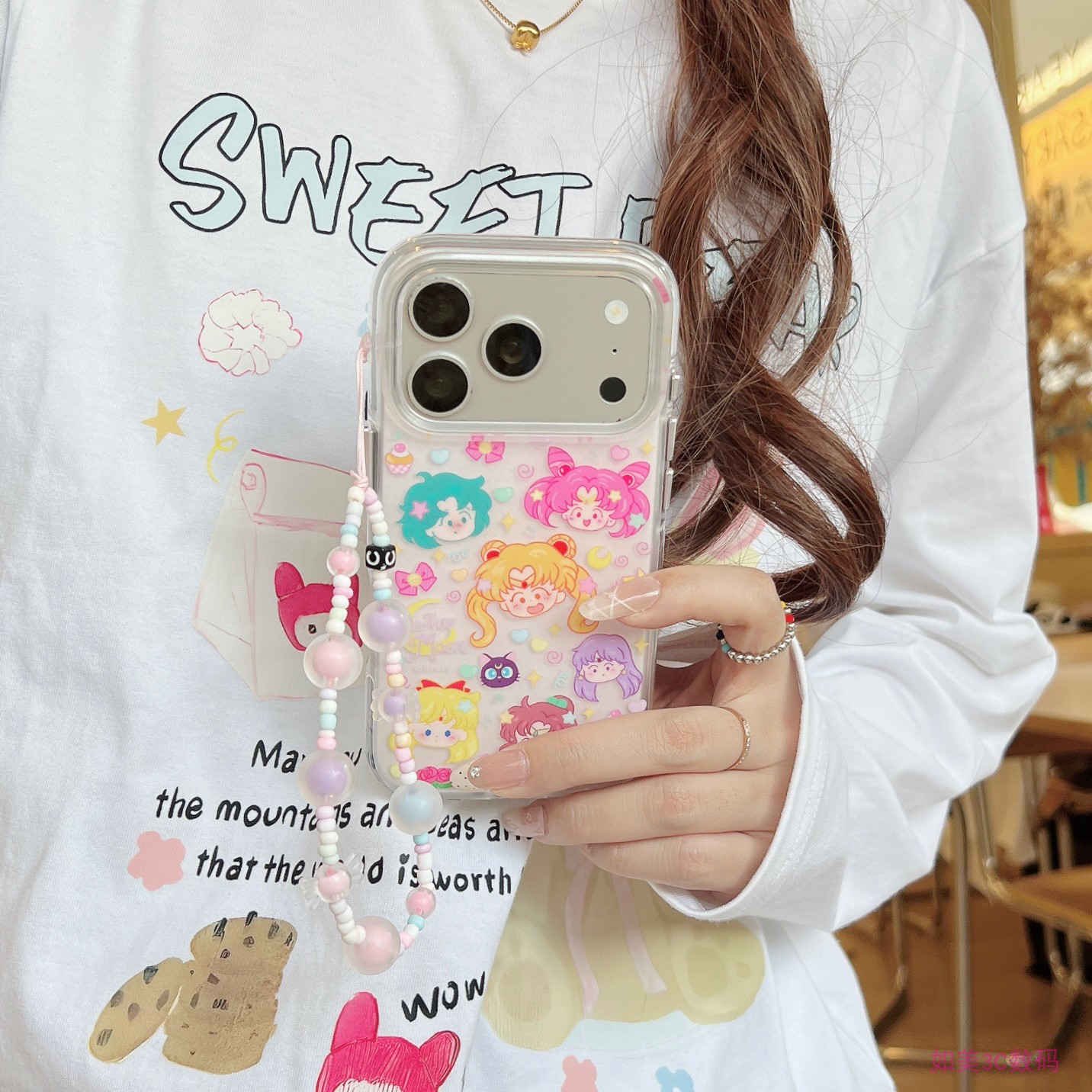 卡通Q版美少女苹果手机壳