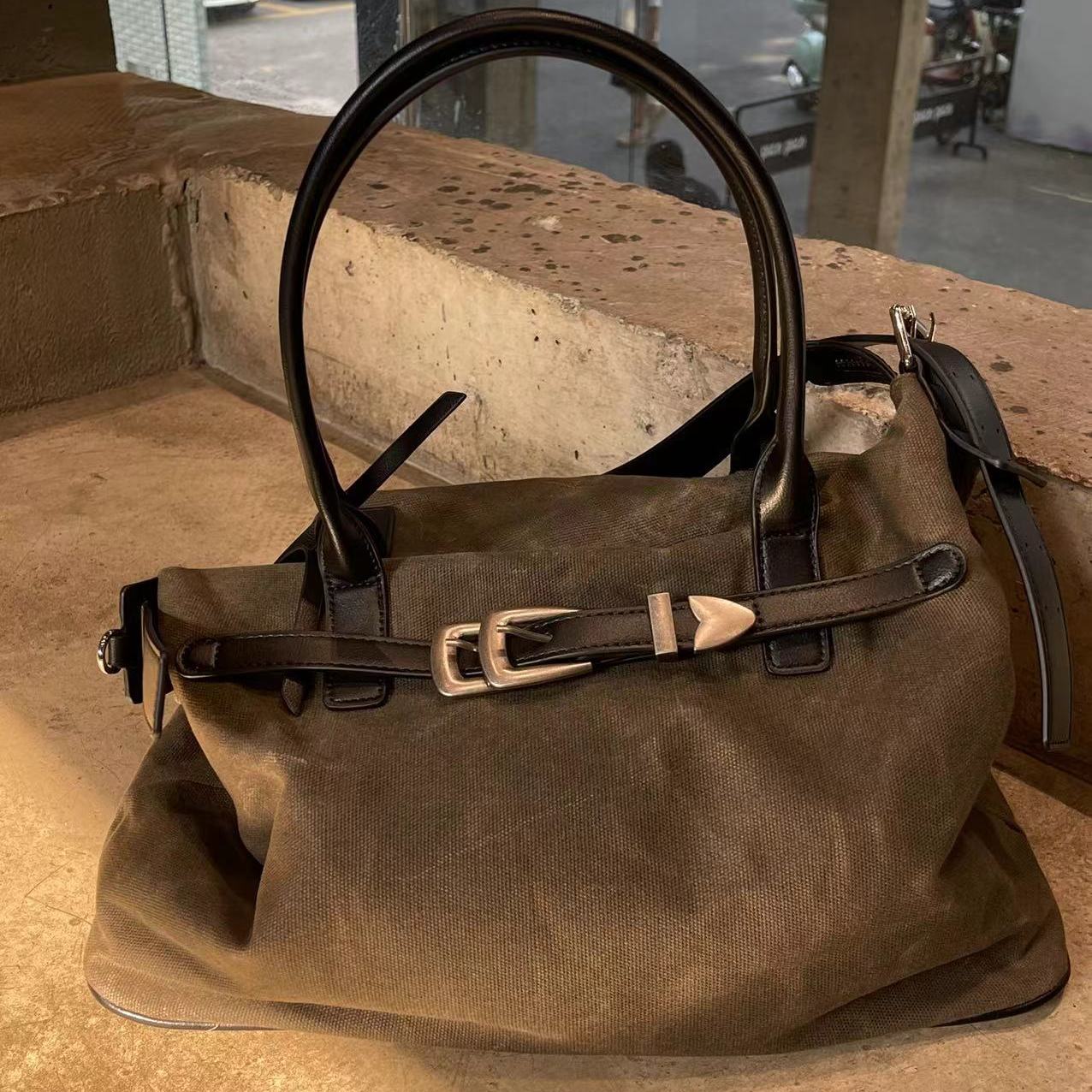 秋冬帆布上班通勤托特包大容量包包女2025新款斜挎高级感小众质感