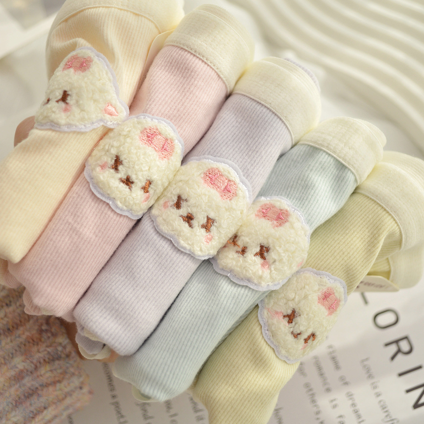 A类棉磨毛小羊内裤女纯棉中腰少女学生三角裤7A全裤抗菌全棉裆,女士内衣/男士内衣/家居服,女三角裤,淘宝优惠券,粉丝福利购,淘宝优惠卷