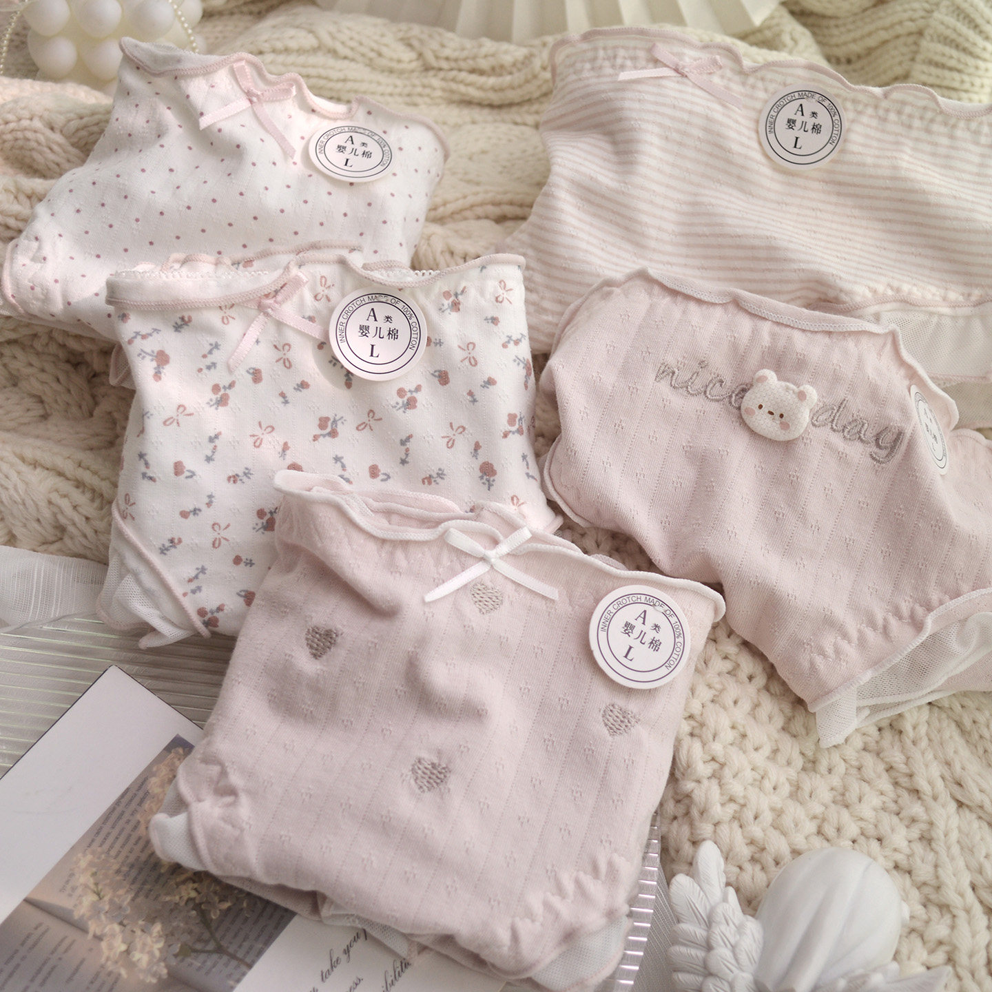 A类棉甜美刺绣蕾丝边中腰女士舒适透气内裤女10A抗菌纯棉裆三角裤