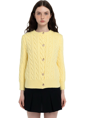 BM奶黄色针织衫 复古氛围感麻花木质纽扣圆领开衫百搭叠穿毛衣女