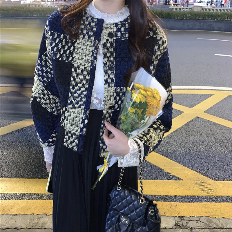 Real price ~ autumn and winter new Korean round neck loose and versatile Plaid tweed jacket