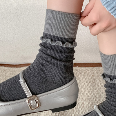格雷灰中筒袜春秋拼接时尚花边