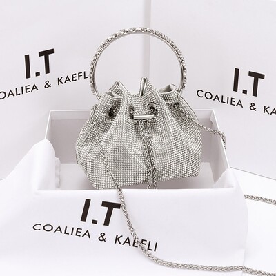 香港品牌闪亮包包女满钻手工镶钻包复古金属手提水钻水桶包斜挎包