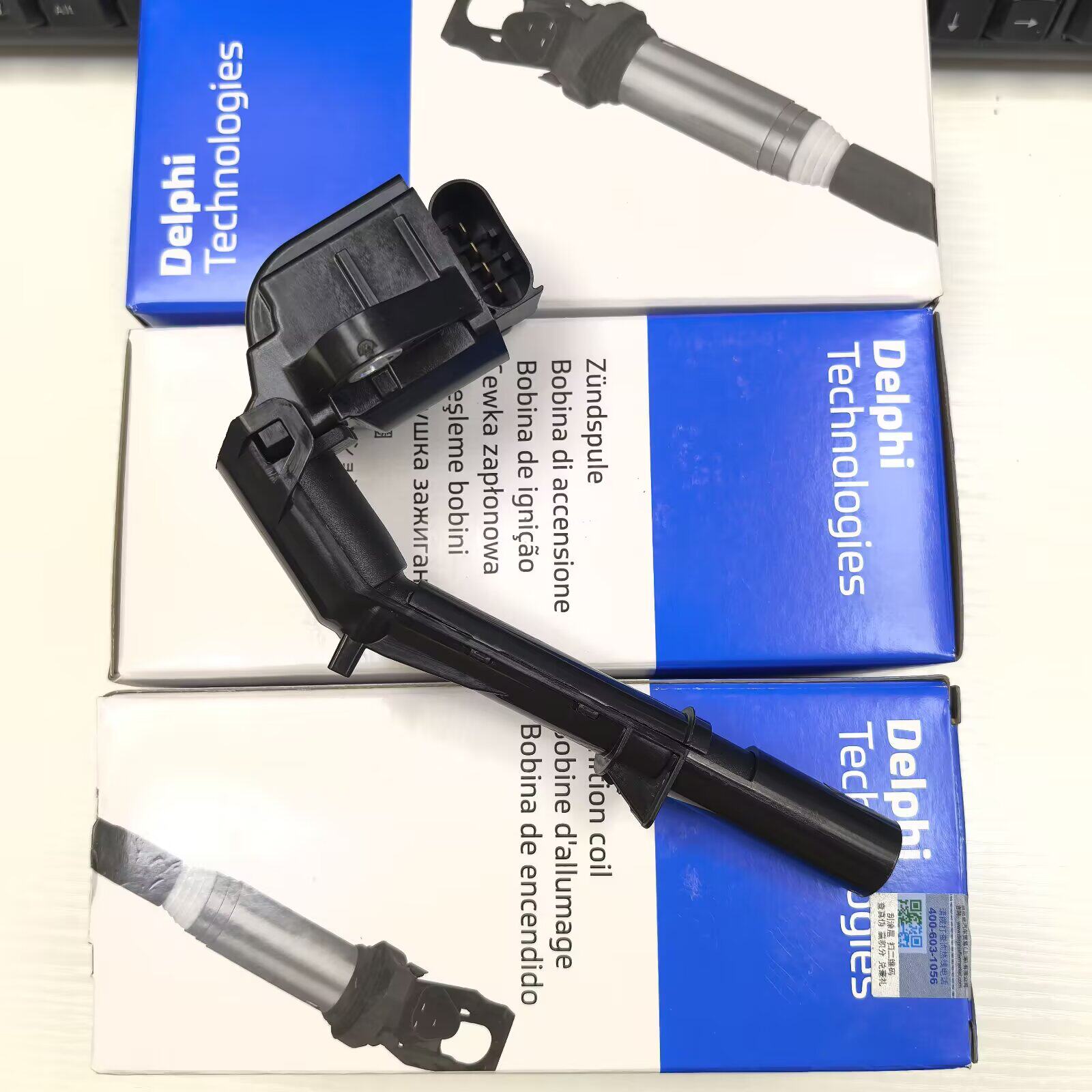 适用奔驰A180A200B180B200CLA200GLA200M270点火线圈火花塞高压包