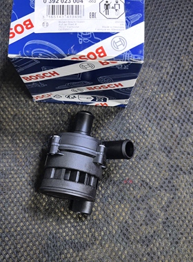 奔驰A180A200A260A45B180B200CLA220GLA200GLA260AMGGT辅助水泵