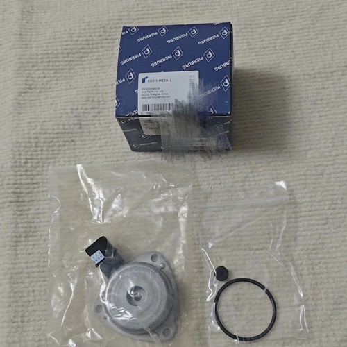奔驰C180 C200 C260 E200 E260 SLK200K M271凸轮轴VVT电磁阀铁