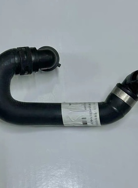 适用奔驰C230 C260 C280 C300 E300 W204 W212 M272暖风水管