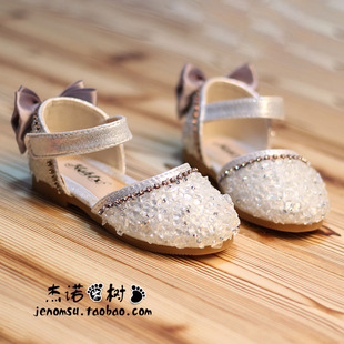 女宝凉鞋1-2-3-8-14岁夏季女童公主软底镂空透气宝宝学生水晶单鞋