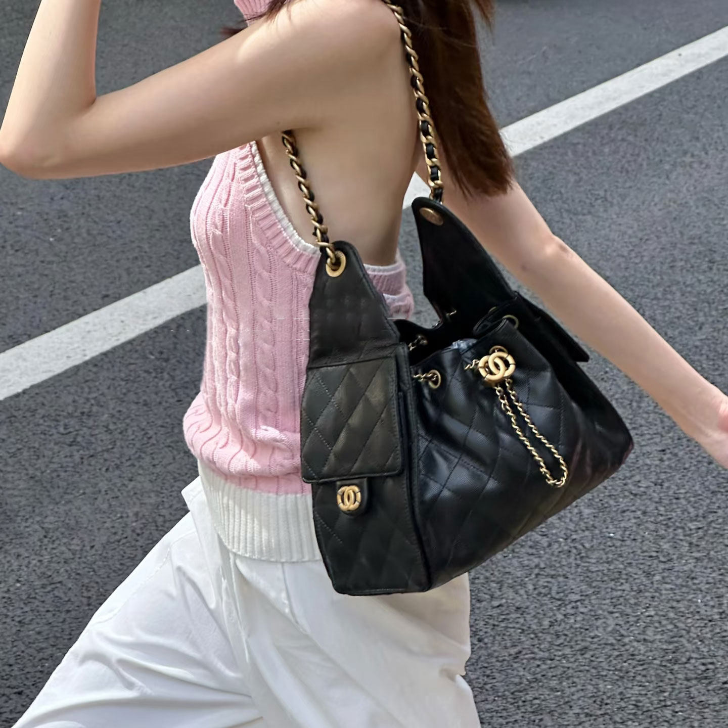 小香风25bag抽绳水桶包女菱格链条真皮单肩腋下黑金hobo包嬉皮包