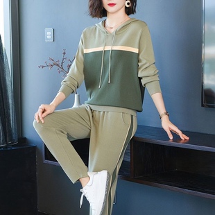 休闲时尚运动服套装女春季中年妈妈装针织冰丝洋气减龄两件套卫衣