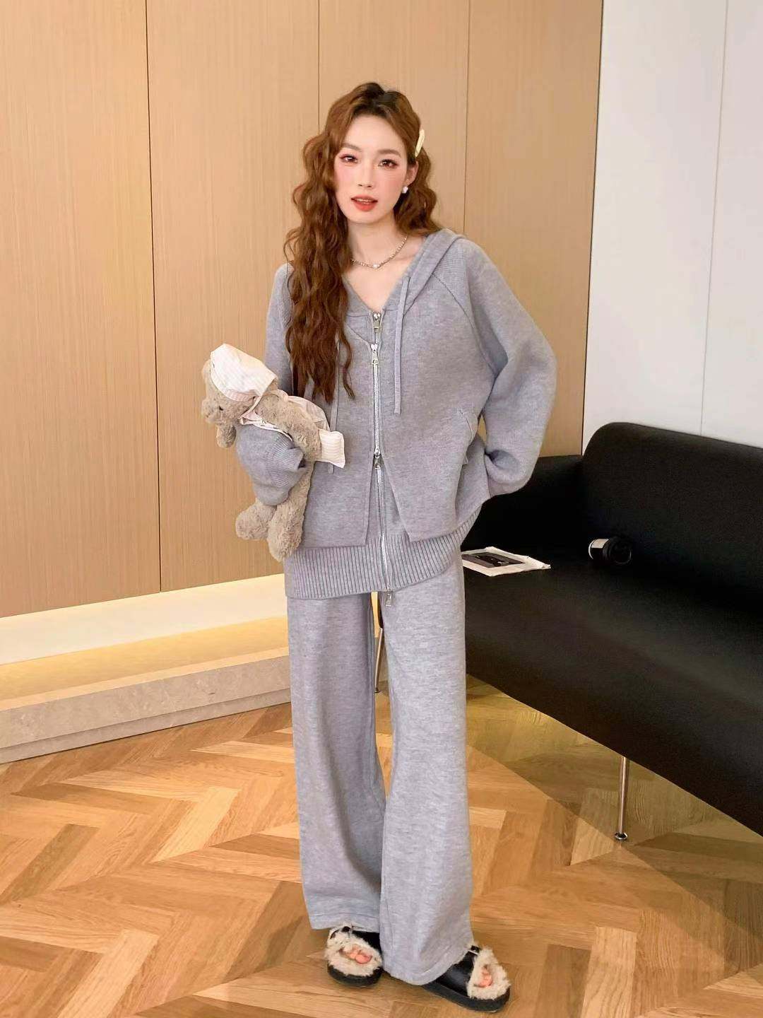 运动服套装女秋冬新款温柔韩系时髦炸街杏色卫衣外套阔腿裤两件套,女装/女士精品,时尚套装,淘宝优惠券,粉丝福利购,淘宝优惠卷