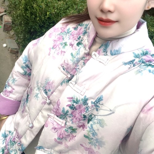 2025新中式印花国风棉服冬季新款时尚减领印花超轻保暖棉袄