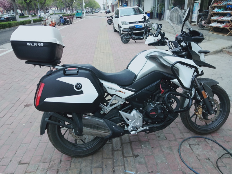 适用五羊本田190x边箱猛鸷尾箱尾架通用改装三箱防水快拆储物箱