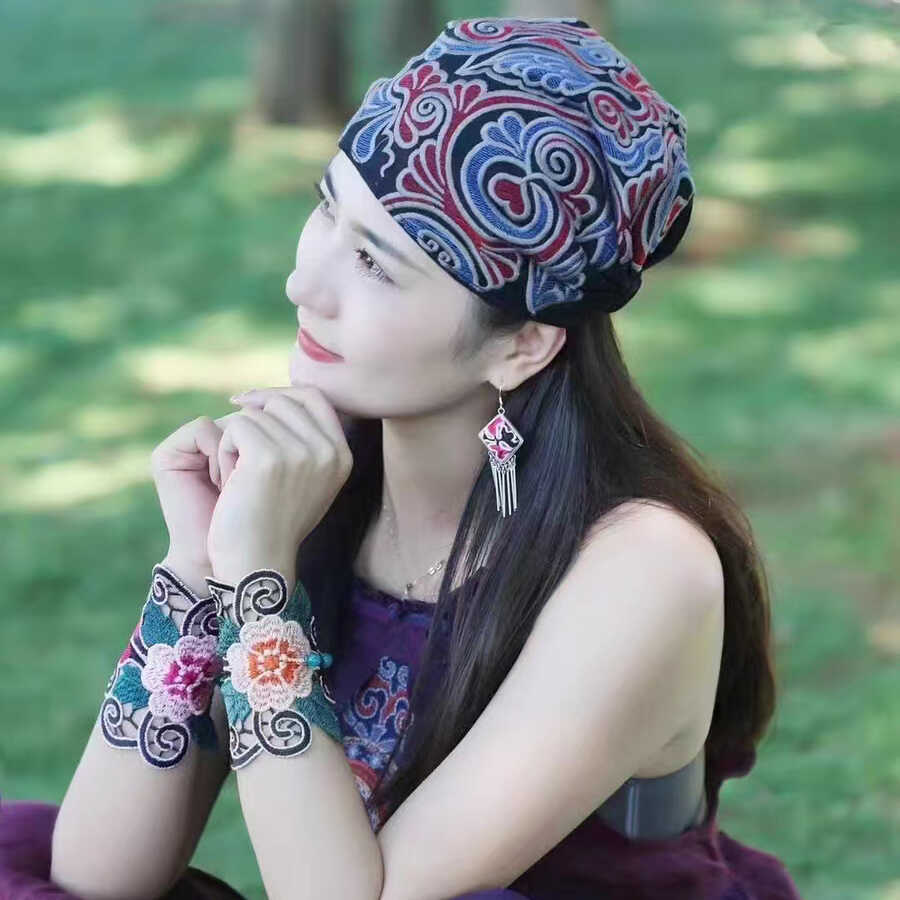 新款民族风复古休闲包头帽子文艺女百搭出游棉麻刺绣街拍时尚百搭
