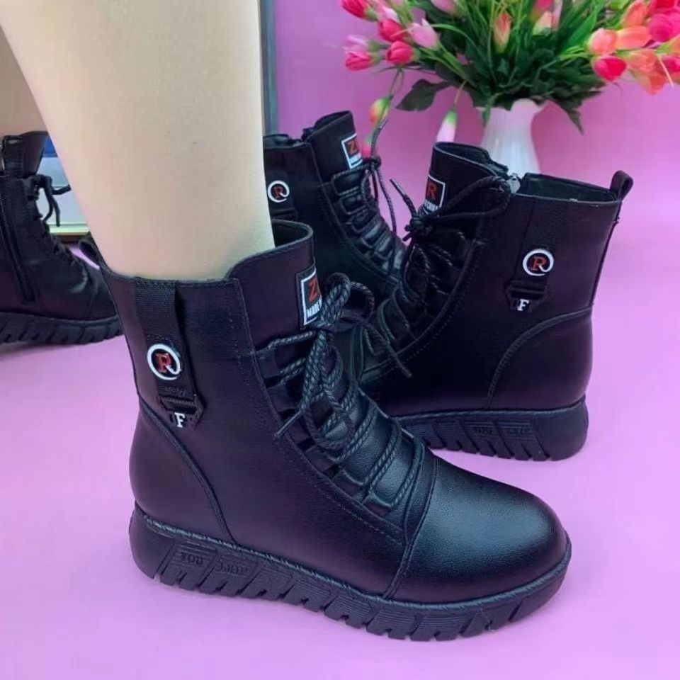 断码特价真皮软底防滑马丁靴冬季棉鞋女加绒保暖短靴中老年妈妈鞋