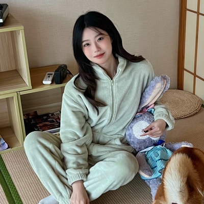 秋冬新款熊猫绒睡衣加绒加厚保暖家居服套装可外穿情侣休闲两件套