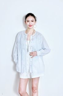 南油品质2026春新款法式镂空刺绣白衬衫女士棉轻薄透气度假风上衣