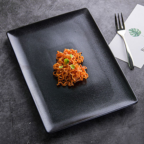 11 Inch European‑Style Matte Black Ceramic Plates