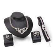 women 欧美时尚 bracelet sets earringss 套链jewelry necklacess