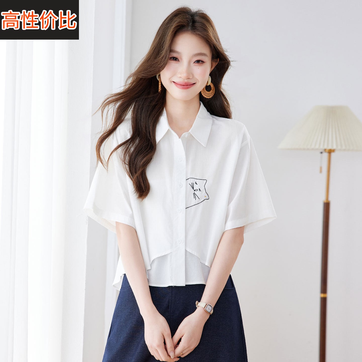 纯棉刺绣白色短袖衬衫女夏季新款超火减龄休闲宽松上衣小个子衬衫