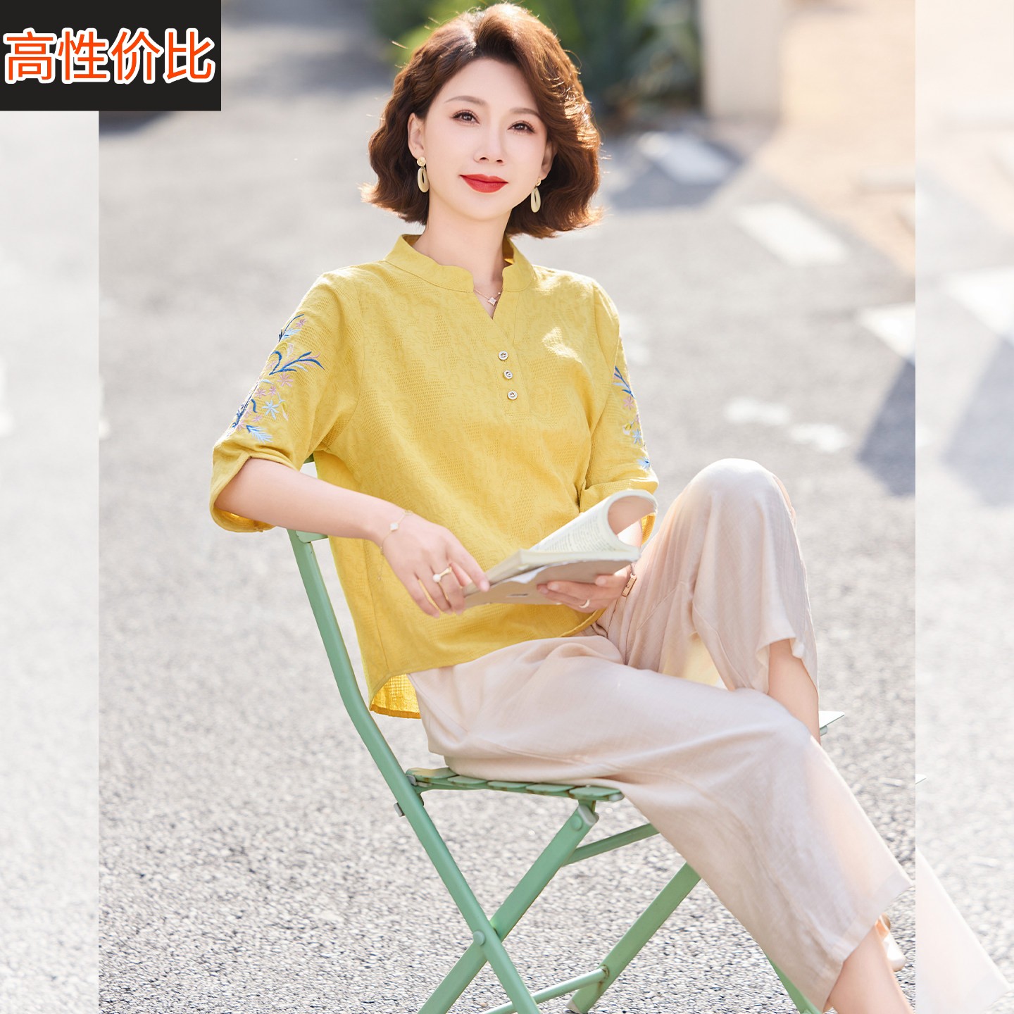 新款妈妈夏装T恤中年女装洋气纯棉上衣服中老年夏季休闲棉麻套装