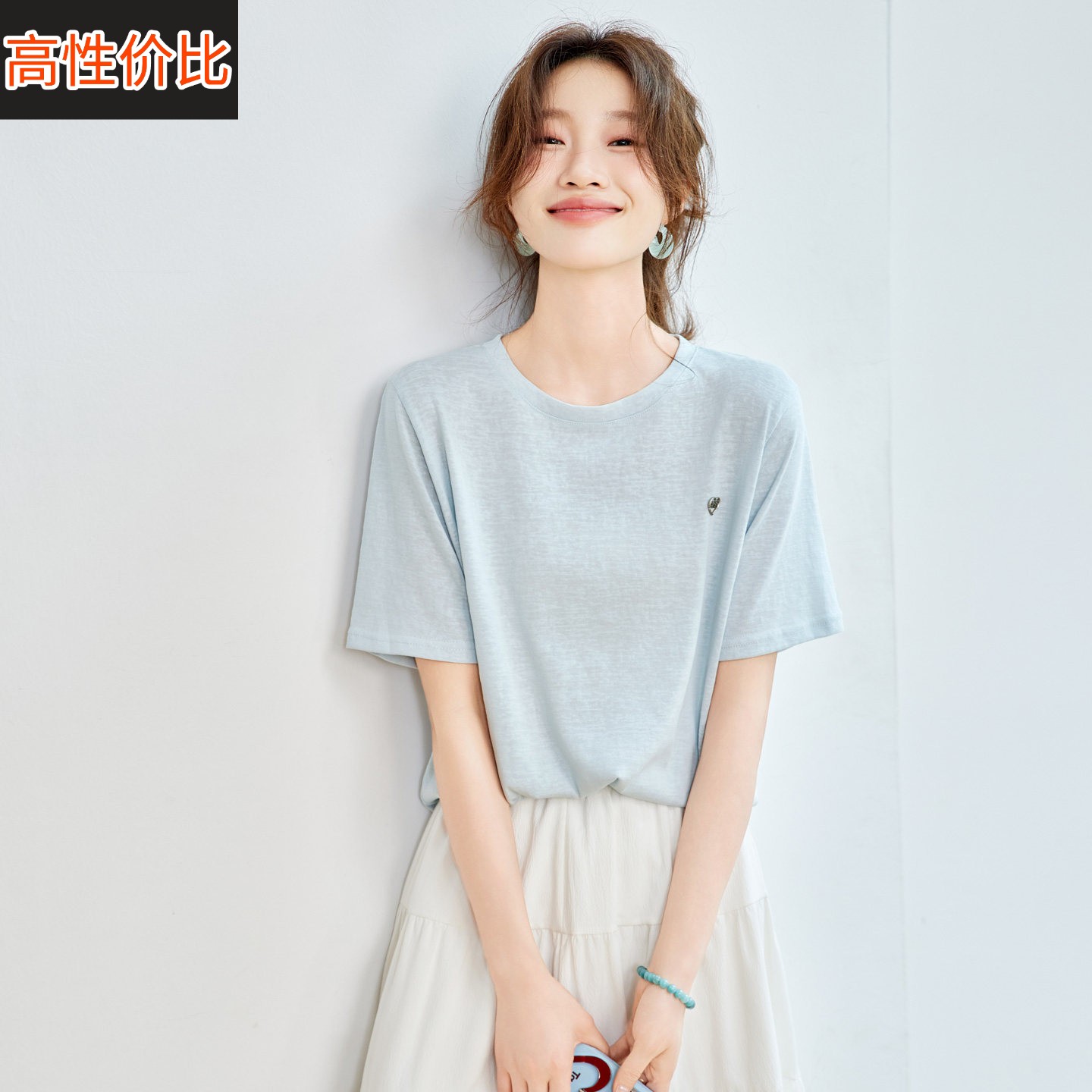 2025夏季新款时尚圆领刺绣宽松棉质短袖t恤女基础款休闲正肩T恤