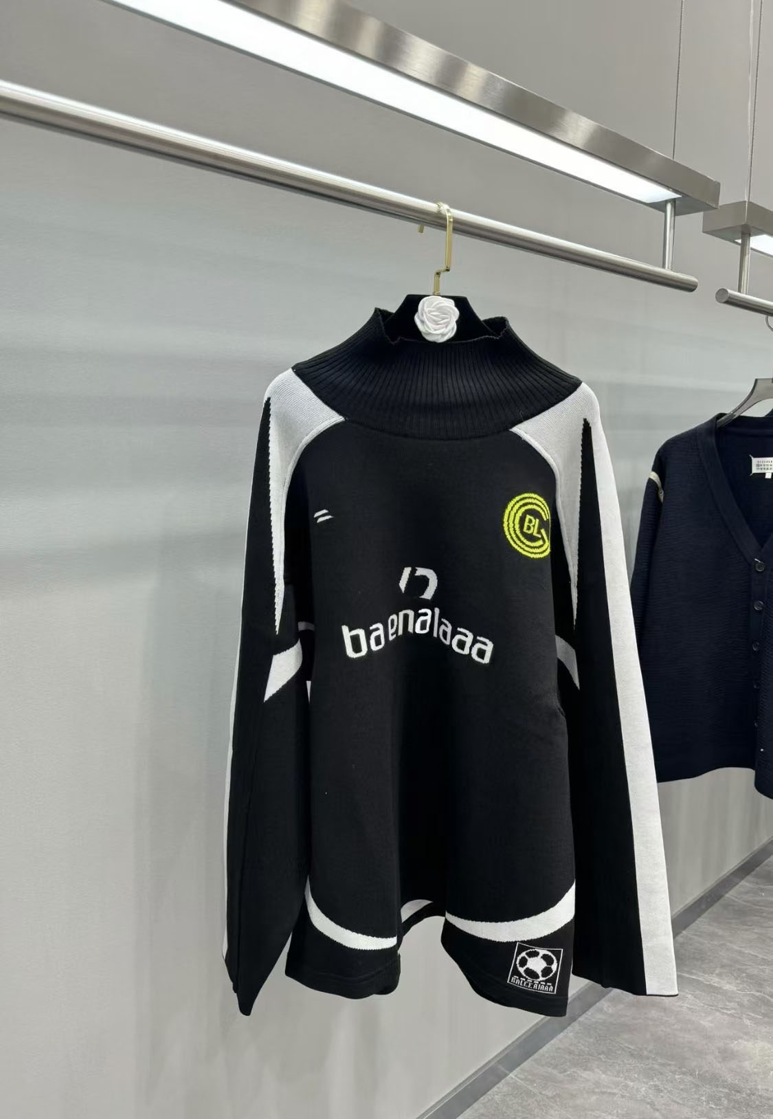 thumbnail for Top version! Paris co-branded turtleneck knitted sweater for men and women, autumn and winter splicing, warm loose pullover, sweatshirt