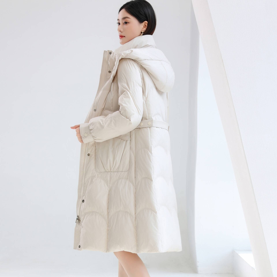2025新款女装冬季修身中长款羽绒服女黑色显瘦过膝白鸭绒外套连帽