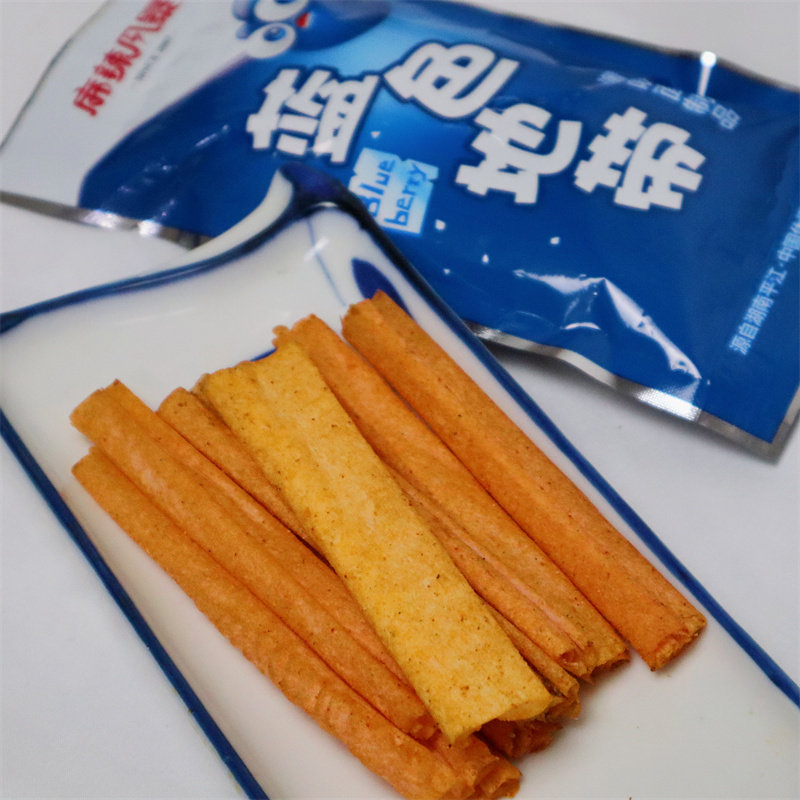 麻辣风暴蓝色地带辣条辣卷15g*20包素食面筋经典儿时怀旧零食小吃