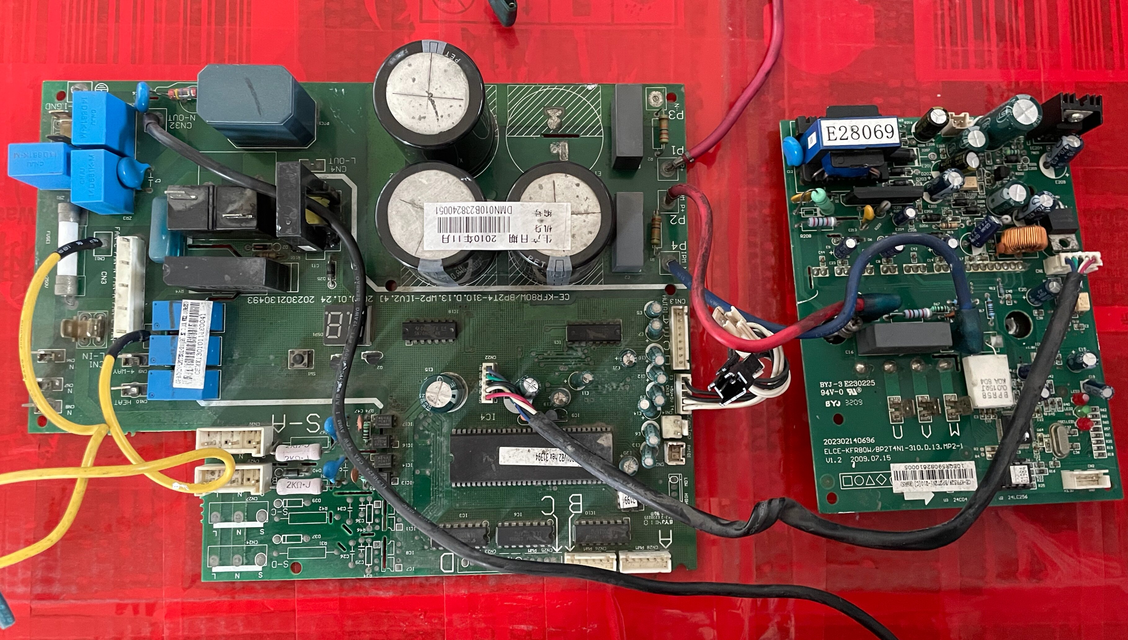 美的变频中央空调外机主板 CE-KFR80W/BP2T4N1-310 202302130493