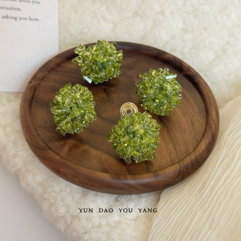 绿野仙踪！绣球花耳钉耳夹清新串珠耳环小众高级感度假无耳洞耳夹