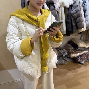 2025年冬新款减龄宽松配毛线帽新国标90白鸭绒羽绒服女短款加厚