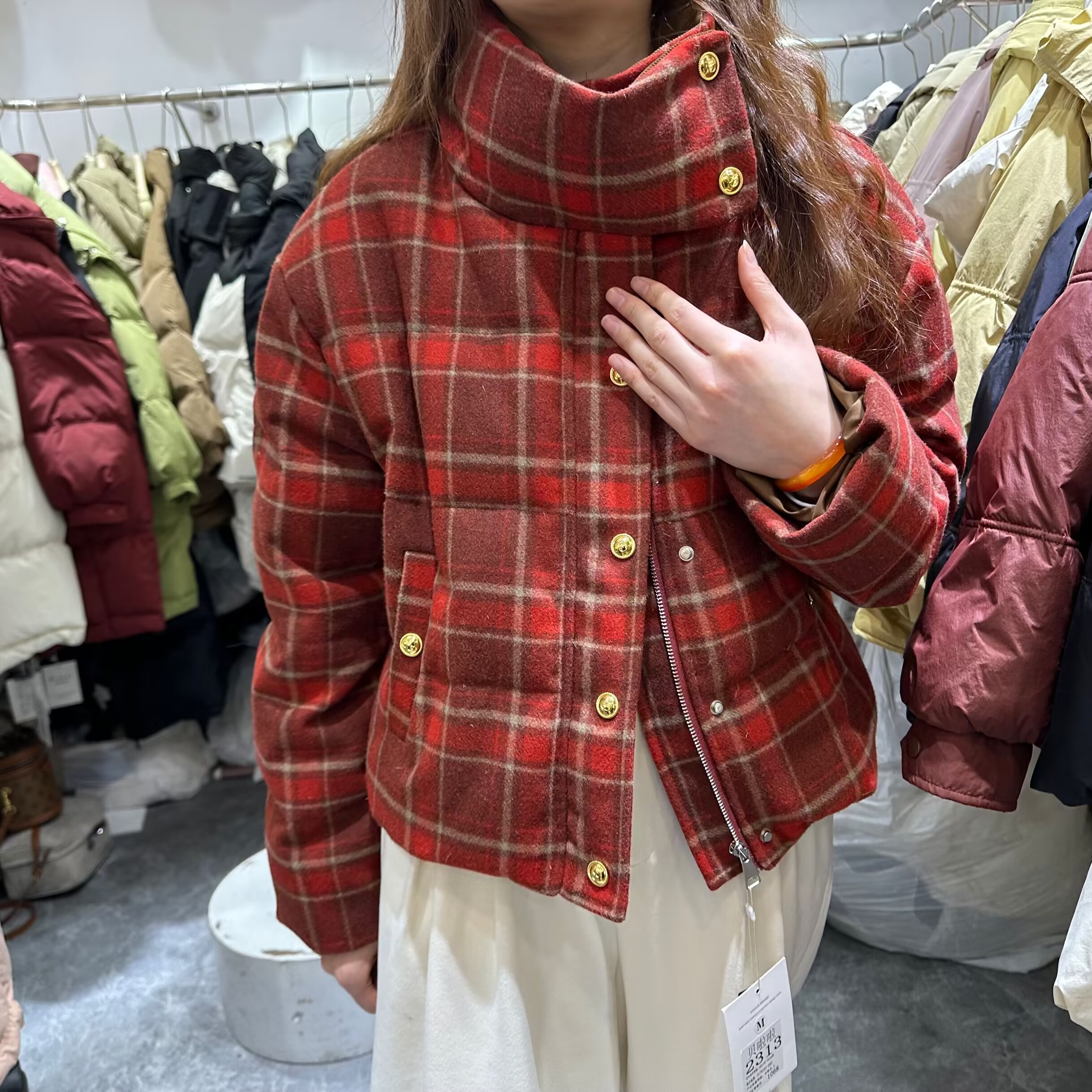 减龄短款面包服小香风白鸭绒复古