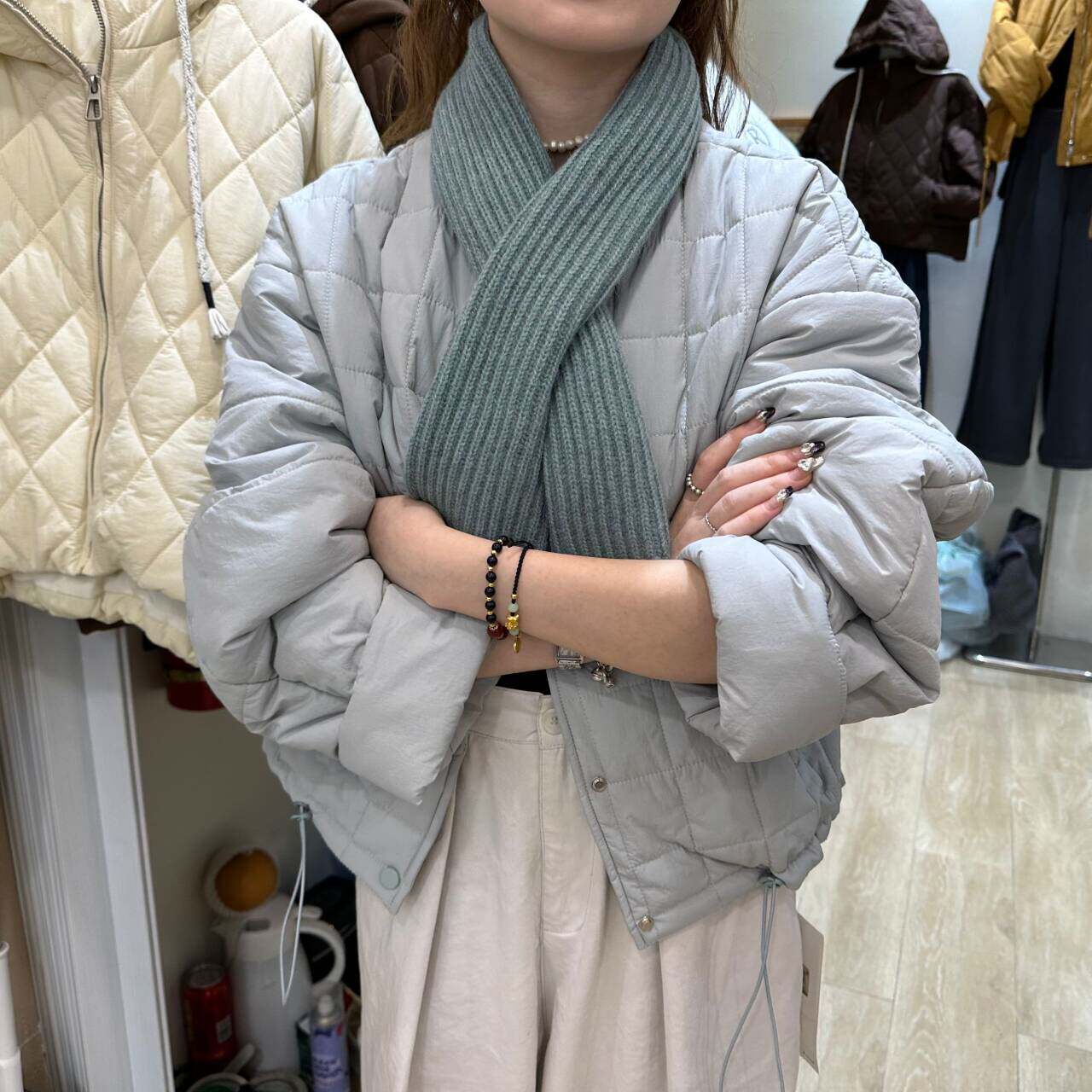 欧洲站2024冬新简约风压格保暖棉服女配围巾减龄短款宽松外套潮